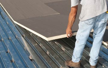 benefits of insulating Bottoms flat roofing